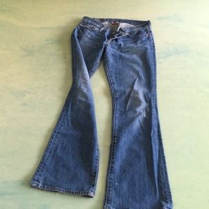 Lucky Jeans